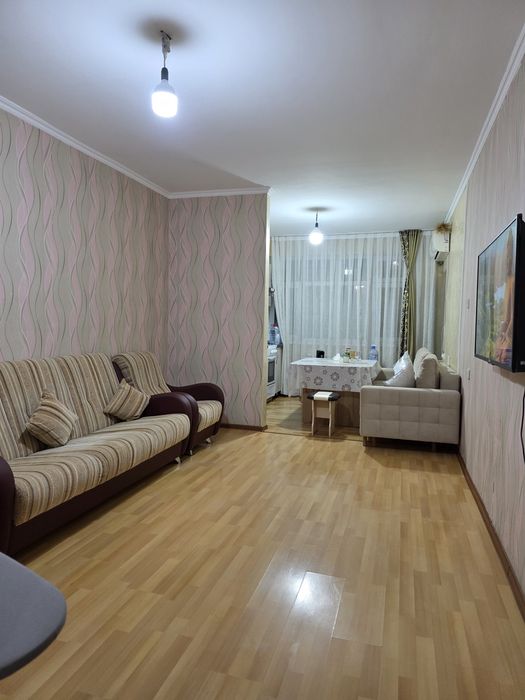 Продам диван Россия
