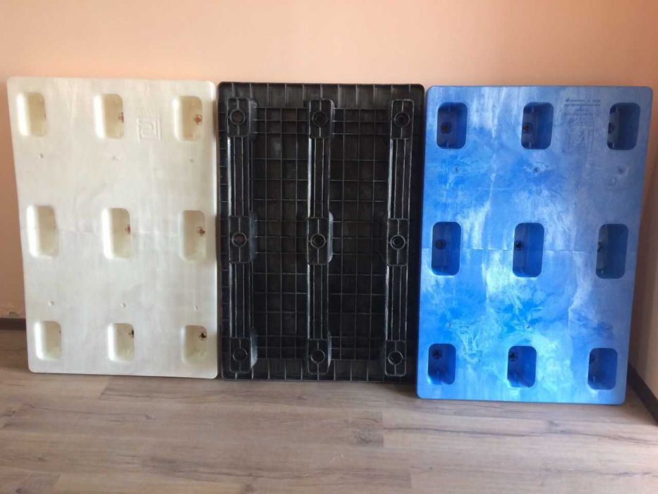 Поддоны пластиковые