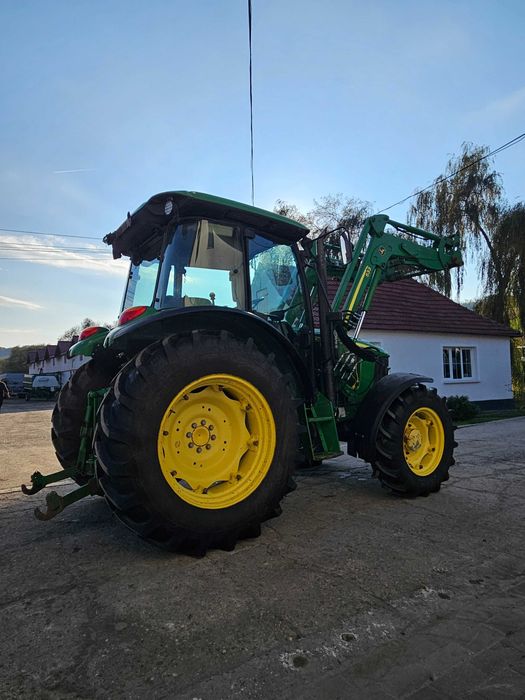 Vand/ schimb tractor John Deere 5100M cu incarcator frontal John Deere