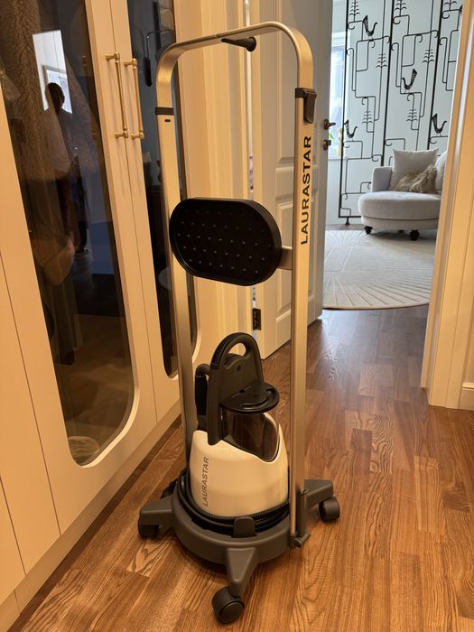 Отпариватель Laurastar Lift белый + стойка