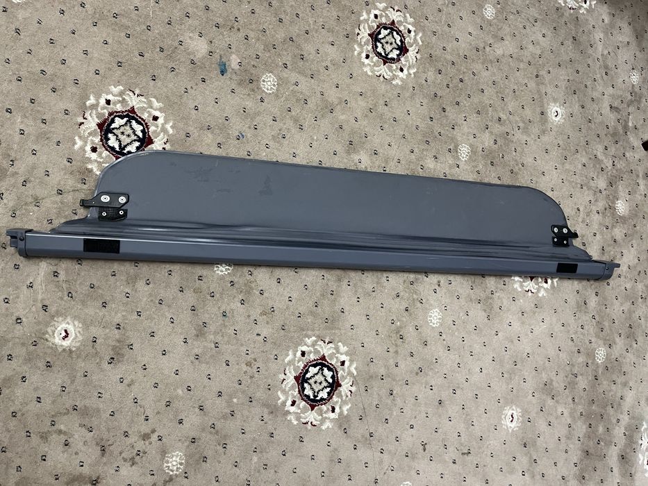 Шторка на багажник