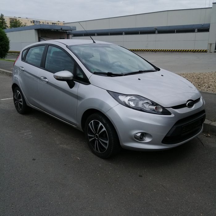 Ford Fiesta 1.25 benzină Duratec 82 cp