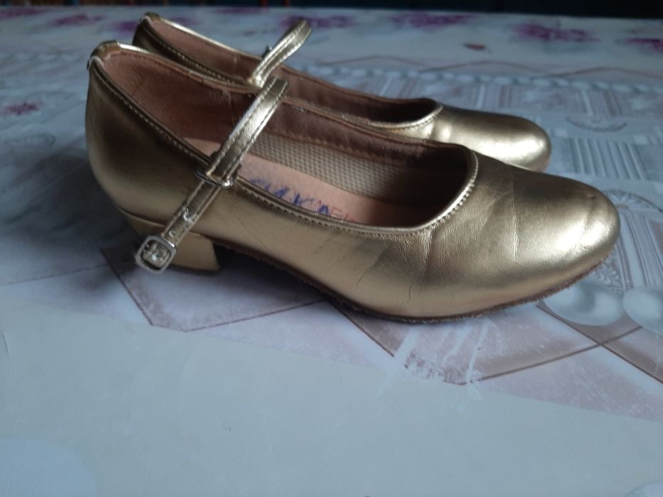 Туфли для танцев