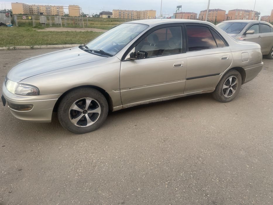 Продам а/м карину на акп