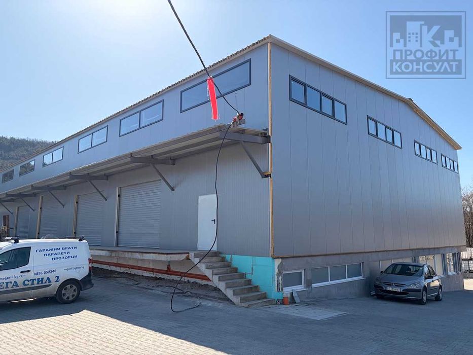 Дава се под наем Склад в Велико Търново, Промишлена зона - Юг - 850 кв.м за 3191.58 € - Снимка #2