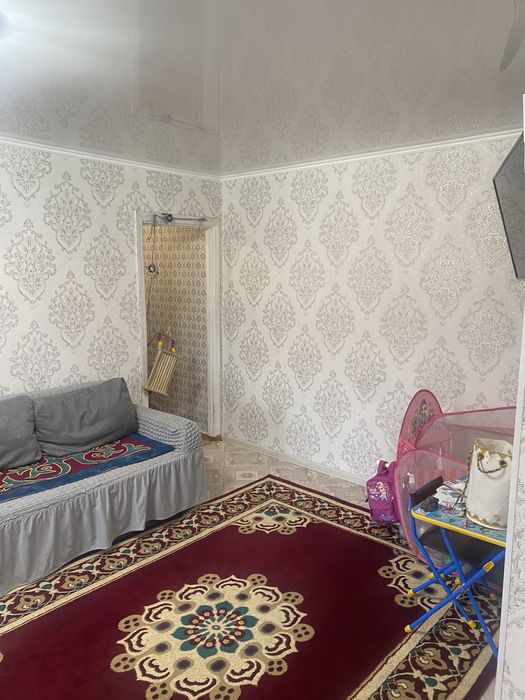 Продам 2 - комн. кв