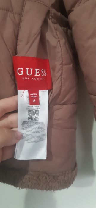Vind geaca Guess