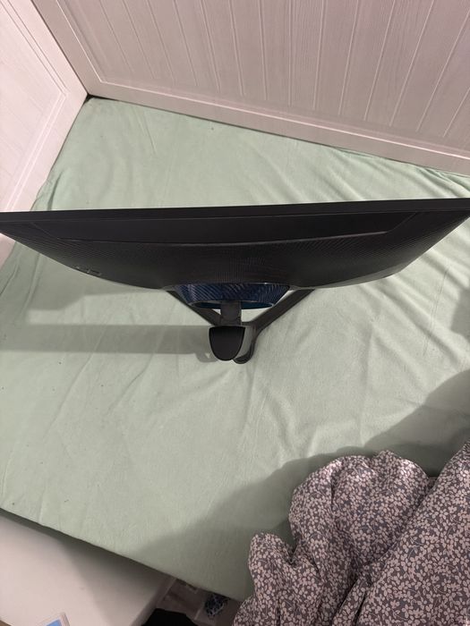 Vand munitor samsung