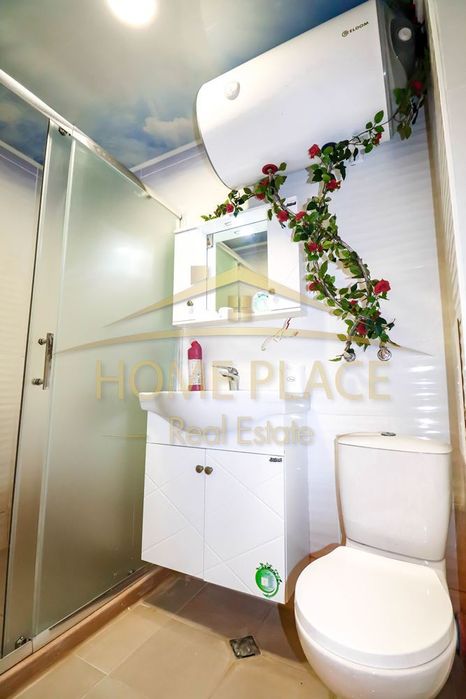 Дава се под наем Тристаен апартамент в Варна, Колхозен пазар - 80 кв.м за 663 € - Снимка #10