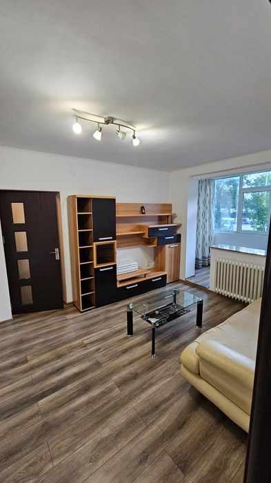 Închiriez apartament 2 camere Calea Craiovei!