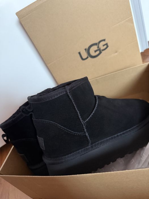 ugg mini negre 38, 39
