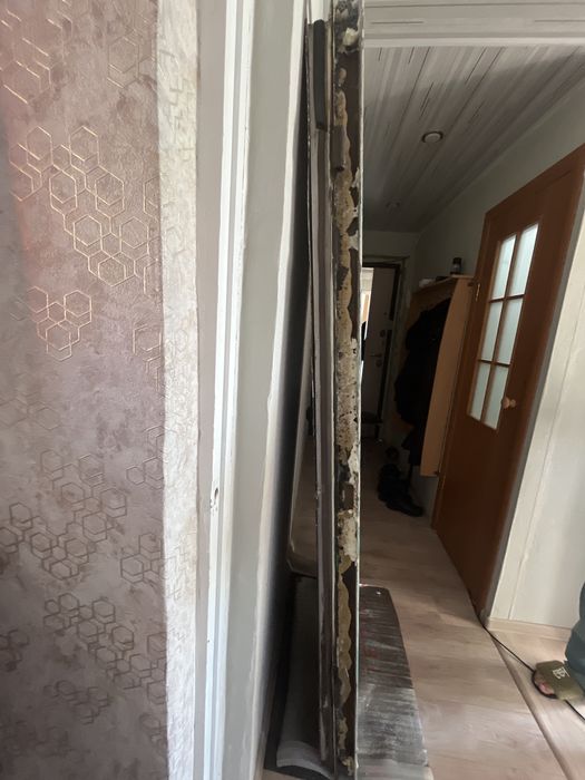 Входной дверь хорошие состоние