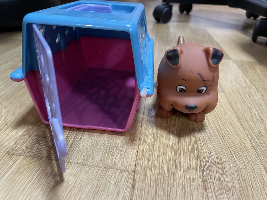 Животни в къщичка