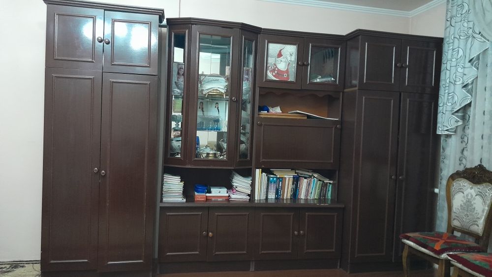 Гарнитур арзанға сатамын