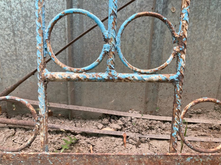 Продам решётку бу