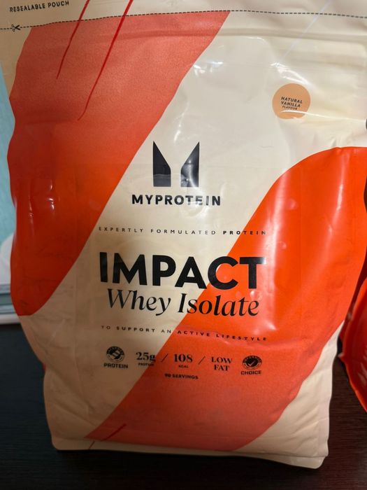 Изолят Myprotein 2.7kg натуральная ваниль