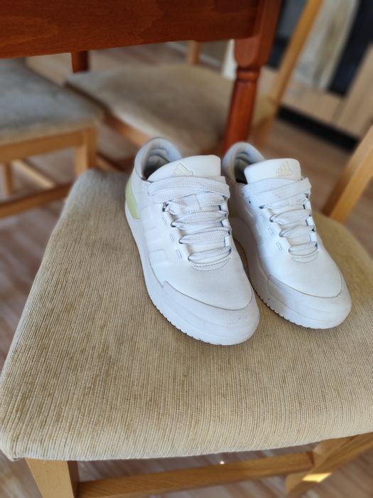 Маратонки Адидас