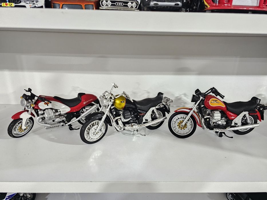 Модели - 1/18-  1/24