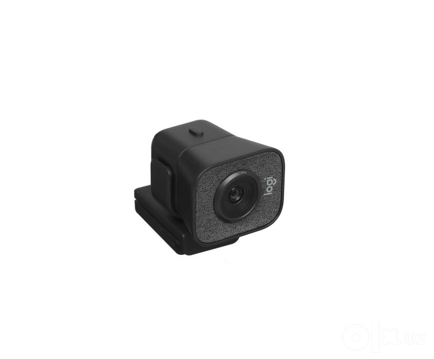 \ Веб-камера Logitech StreamCam Plus Black