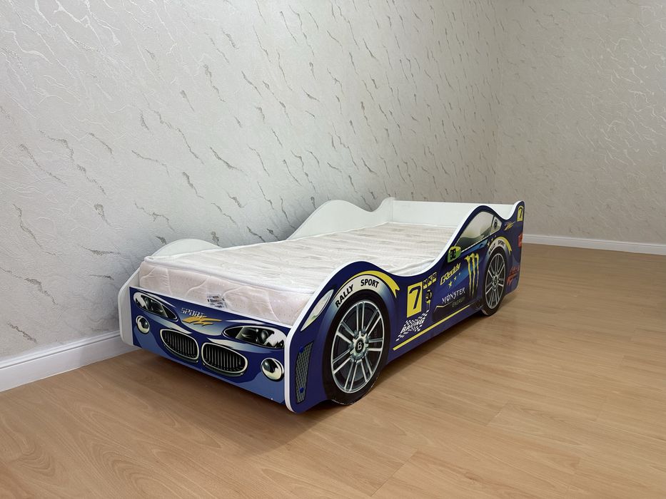 Детский кроват с матрасом