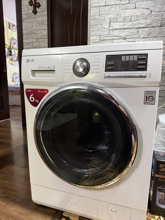 Продам стиральную машинку LG 6 кг в отоичном состоянии