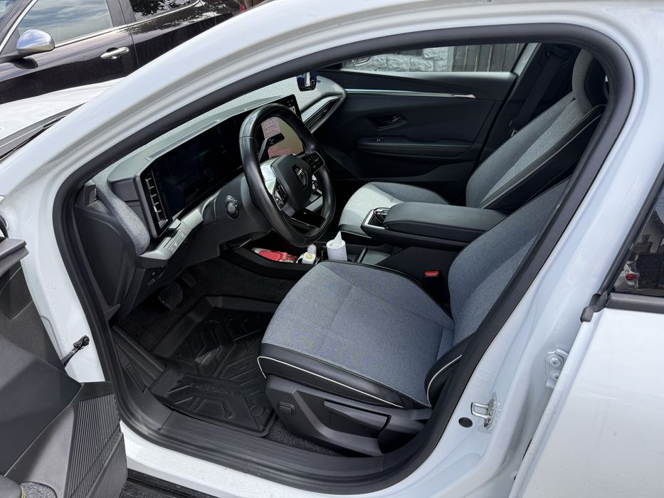 De vanzare Renault Megane E-TECH Electric / 220cp/ UNIC Proprietar de NOUA 78000km!