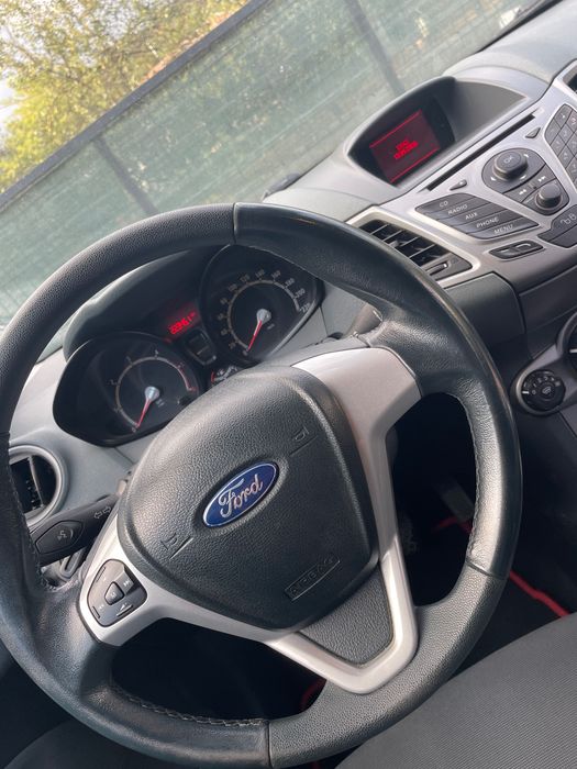 FORD Fiesta 2011 — imagine 5