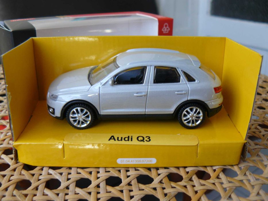 Macheta Auto De Colectie AUDI Q3 Scara 1:43,Noua In Cutie,Prod. RASTAR