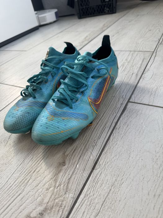 Футболни бутонки Nike профисонални