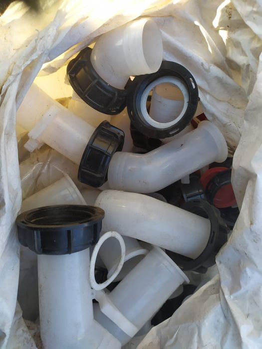 Сливная трубка для еврокуба, еврокуб