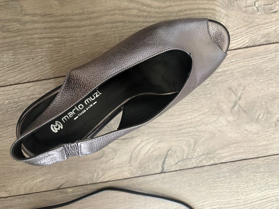 Сапоги, полусапожки, босоножки