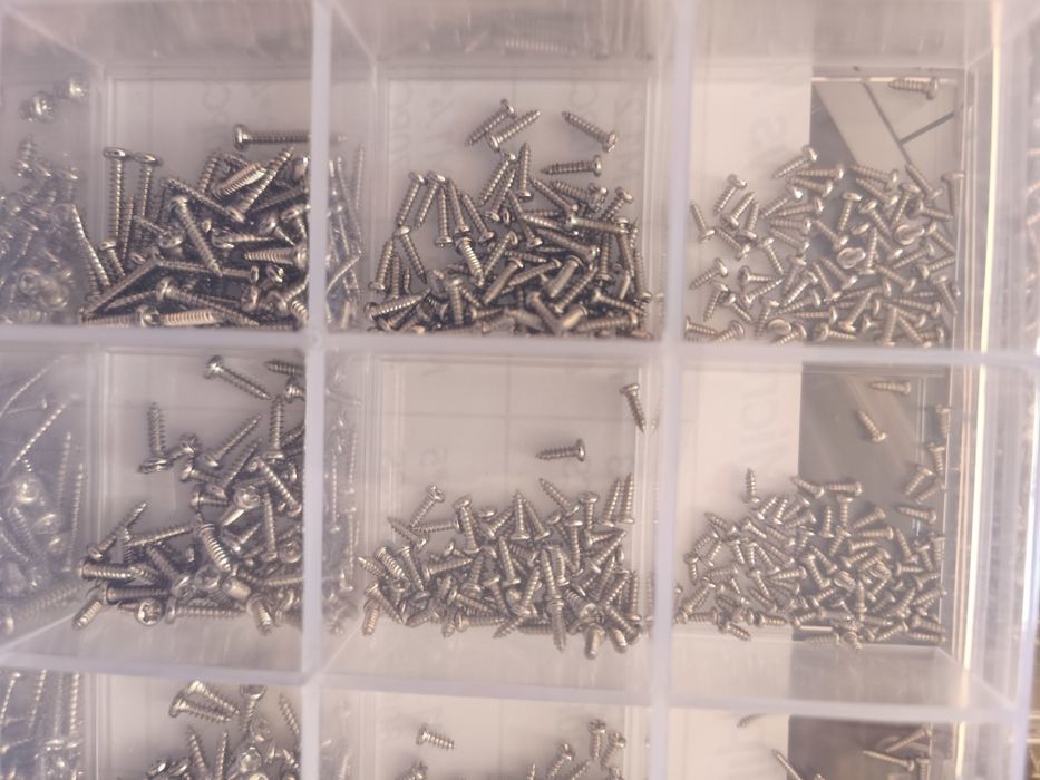 Комплект болтчета / очила, фина техника / компютри - 850-1680 бр