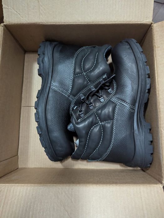 Цеховые ботинки,без меха,крепкие