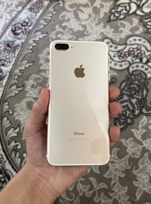 Iphone 7+ срочно сотилади