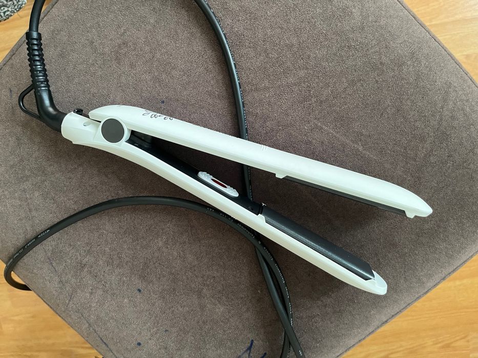 Плойка выпрямитель для волос