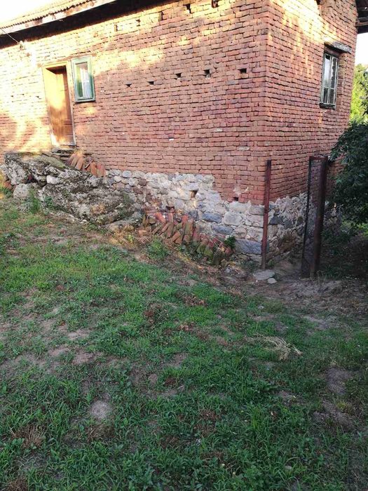 Продава се Къща в Самоков - 100 кв.м за 281 €/кв.м - Снимка #1