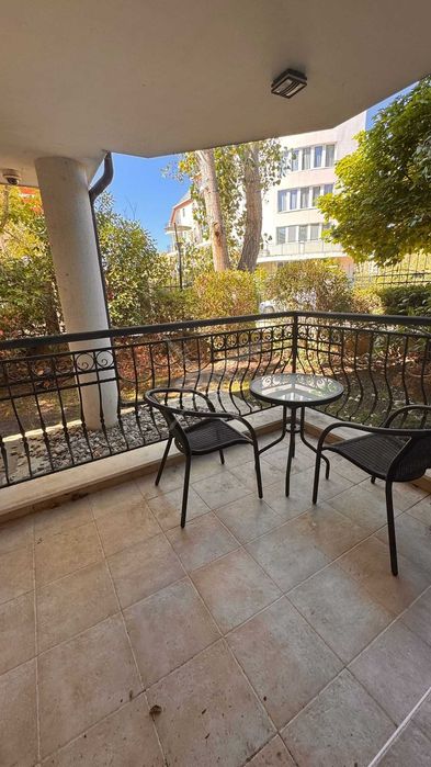 Продава се Двустаен апартамент в к.к. Слънчев бряг - 47 кв.м за 1575 €/кв.м - Снимка #2