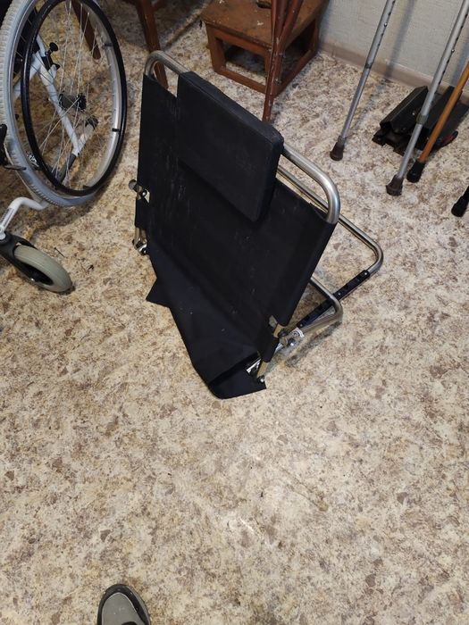 Продам костыли трости недорого