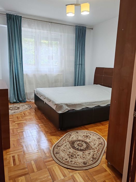 Închiriez apartament 2 camere, ultracentral
