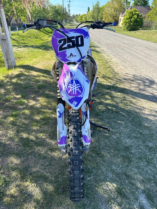 Yamaha YZ250F 2009 REFACUT TOTAL !