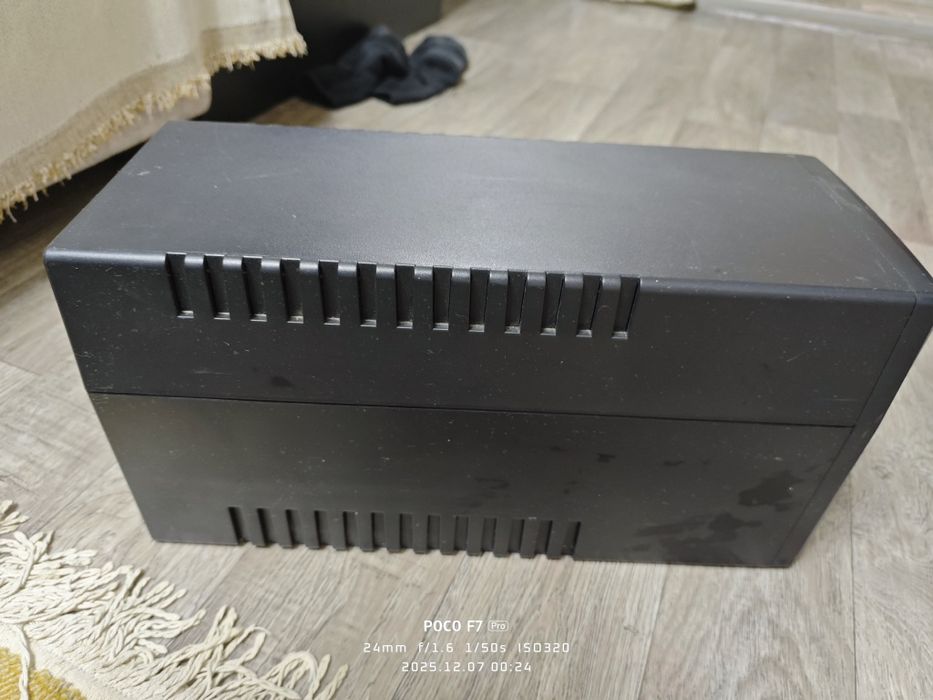 Ups источник бесперебойного питания