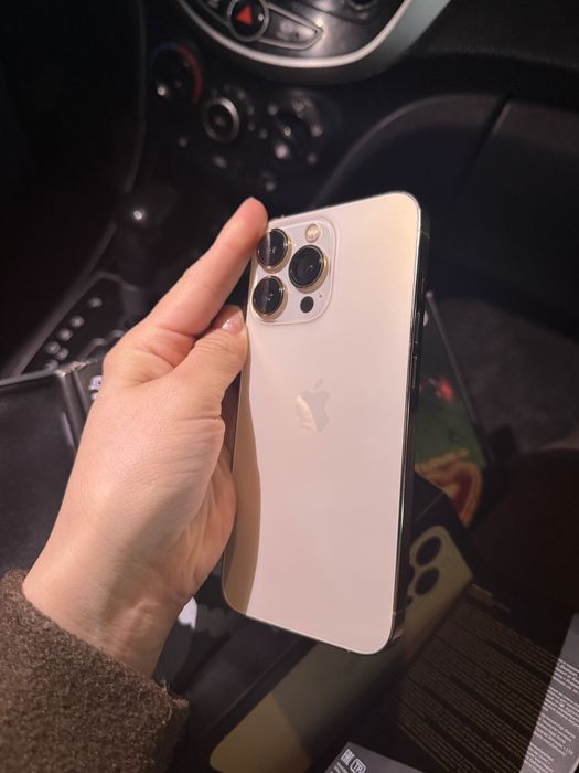 iPhone 13 pro (A2640)