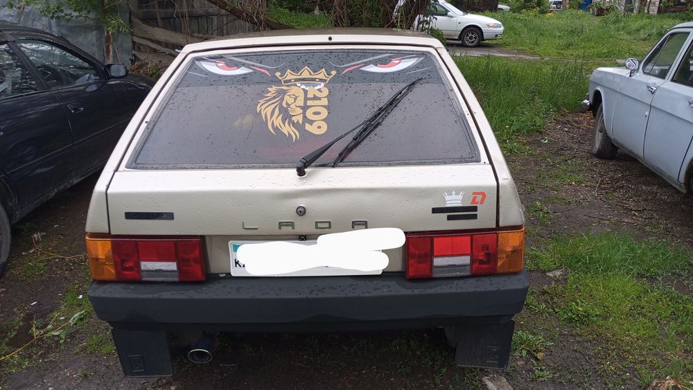 Продам ваз 2109 год 1997