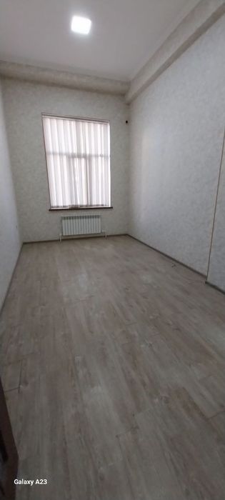 Арендага помешение 8 хоналик 1 этаж Рудакий кучасида жойлашган.Агентст