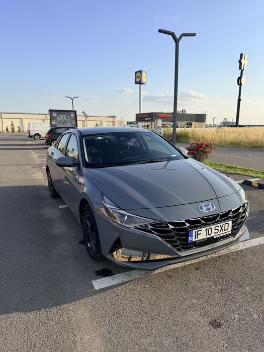 Hyundai Elantra Highway