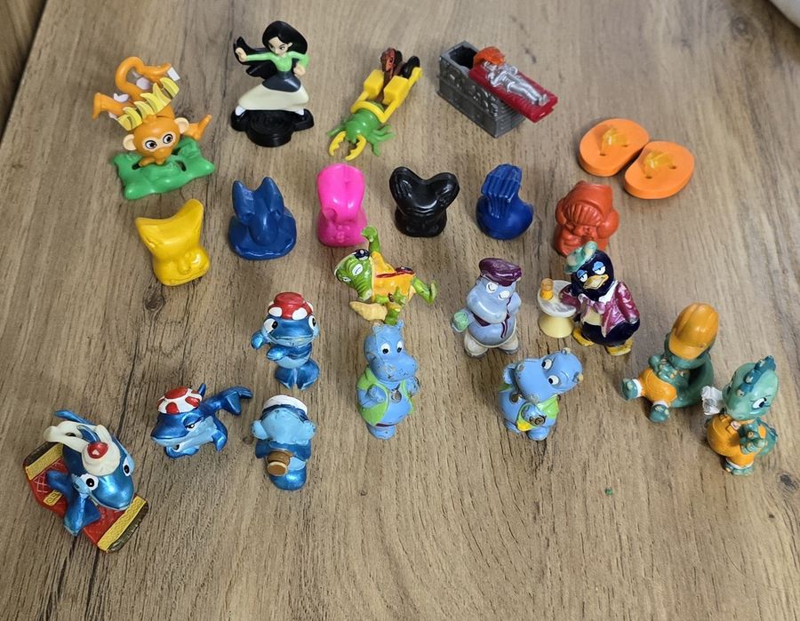 Игрушки Kinder Surprise