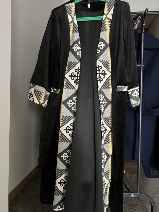 Продам шапаны женские