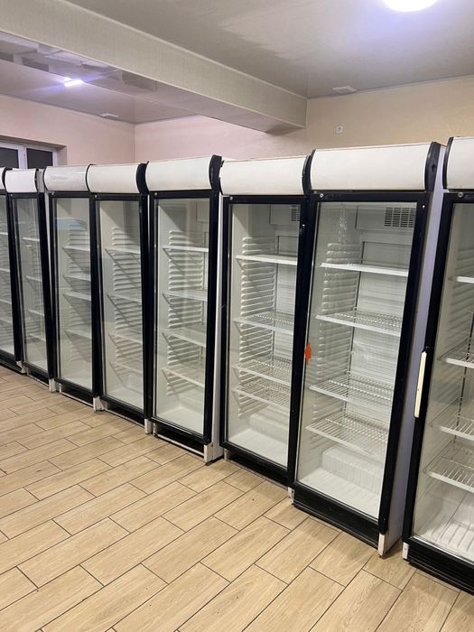 Витринные холодильники