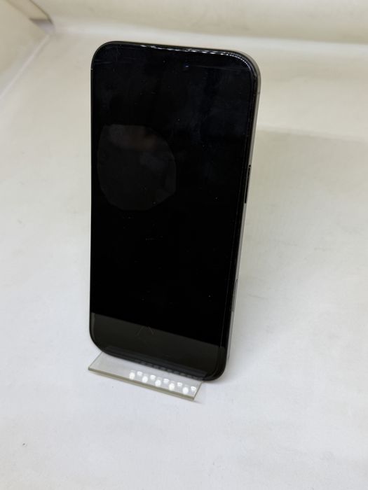 Iphone 16 Pro Max Black Titanium 90 %