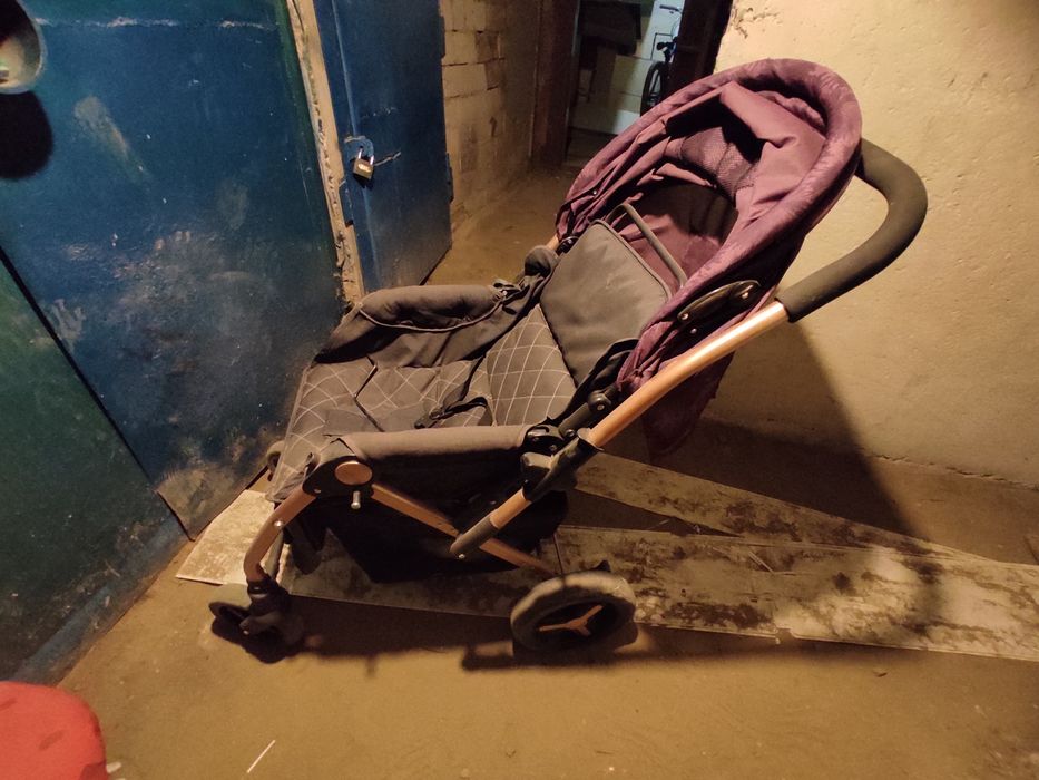 Продам детскую каляску